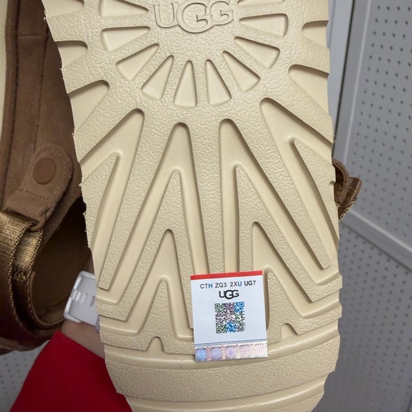 UGG Goldenstar Clog Womens 12 Chestnut Platform Shoes Warm Casual Clogs NWOB - Picture 13 of 13